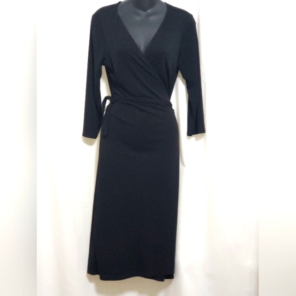 NWT BCBG Paris Contemporary Wrap Dress - Picture 1 of 3